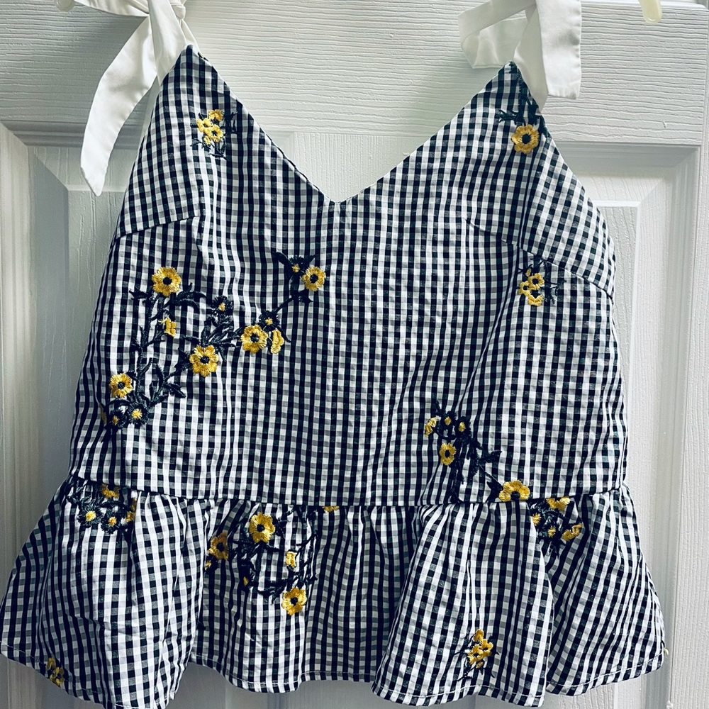 Summer gingham top with shoulder tie straps